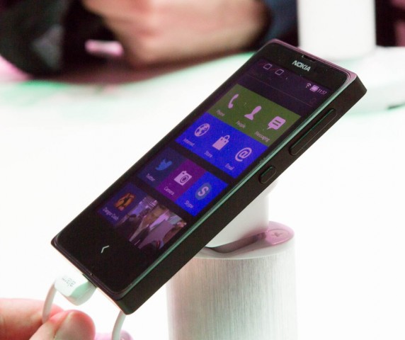 Nokias X+ (Bild: Fabian Hamacher/Golem.de)